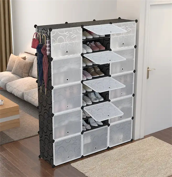 Shoe rack with cover